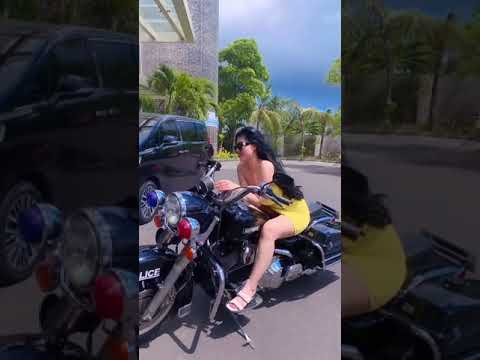 NEYSA ALINA | HARLEY DAVIDSON #shorts