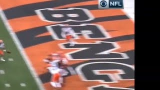 Joe Burrow with a insane throw to Tyler Boyd for a insane touchdown!!! Wowzers 👍 Nice throw 👍