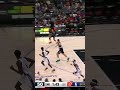 Harden dishes to Kawhi for the dunk 🤝 | LA Clippers