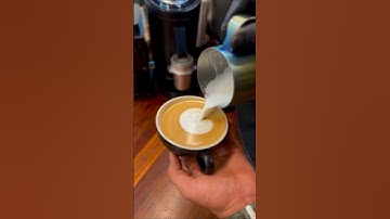 Heart 🖤 Latte art 😍#coffee #tutorial #latte #coffeeart #coffeedecoration #brewmaster2415