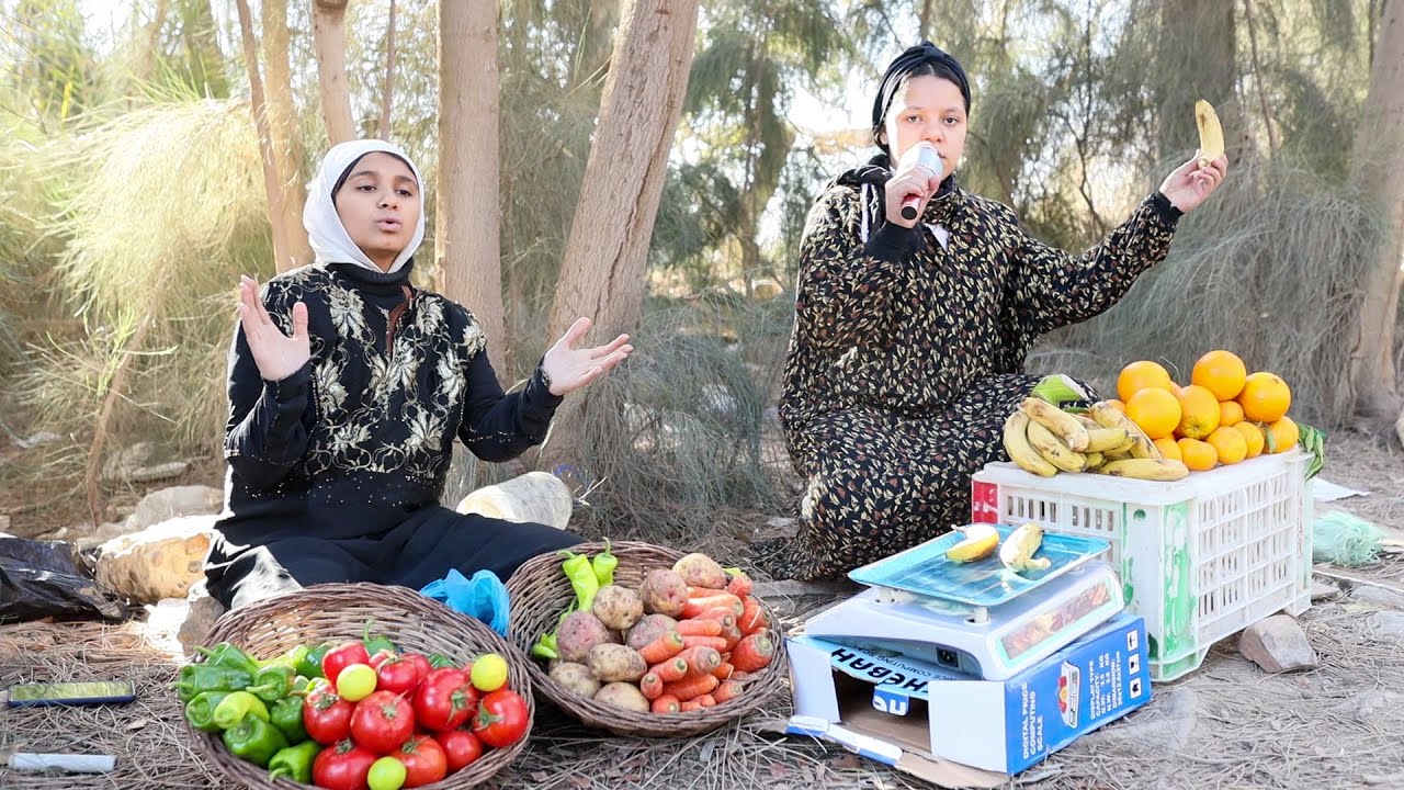 بائعة الخضار غاارت من بائعت الفاكهة انظر ماذا حدث !!