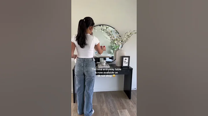 Affordable Entryway Table Decor Ideas Under $100 #homeinspo #homedecor