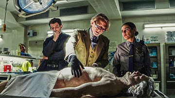 Wake Up Dead Man: A Knives Out Mystery (2025) Full Movie Recap