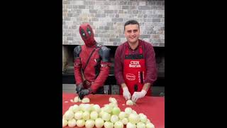 Czn Farkıyla Soğan Doğrama Spiderman Adamla Yemek Yapma Challenge En Iyi Tiktok Videolari Czn Burak