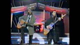 The Kinks 10-14-94 The Late Show Dublin Ireland chords