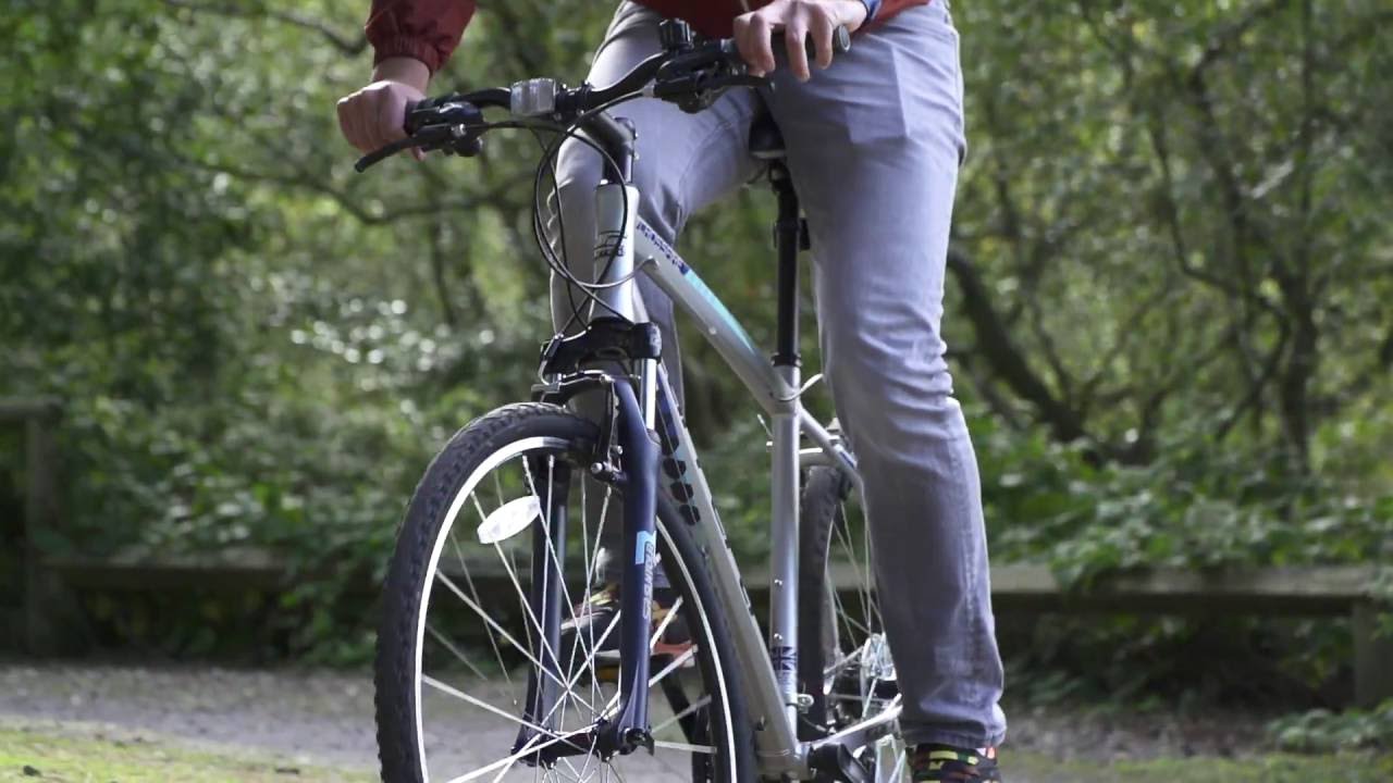 Carrera Crossfire 1 Men's Hybrid Bike | Halfords UK - YouTube