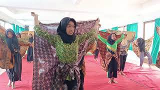 Latihan dan Terus Berlatih - Tari Kreasi Hambatik Santi