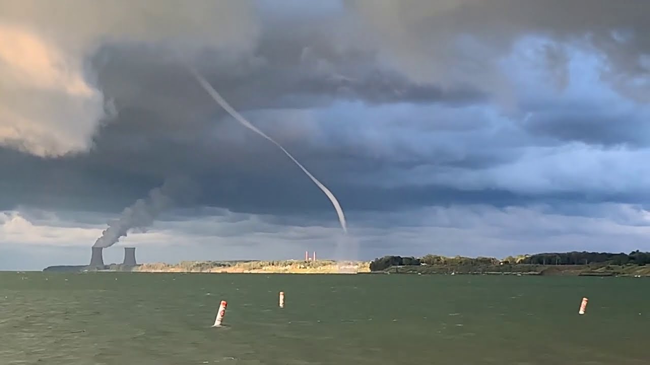 Water Spout on Lake Erie, Recorded from Fairport Harbor Lakefront Park
