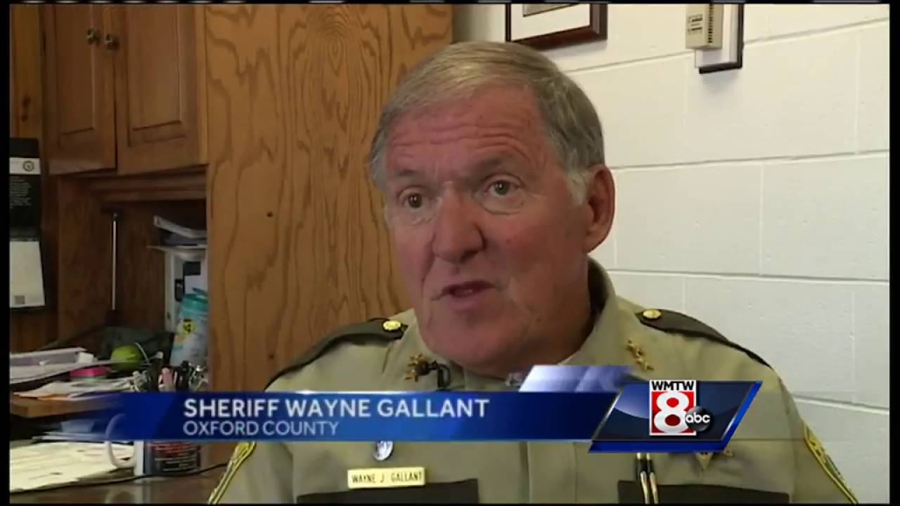 Oxford County dispatchers receive threatening phone calls