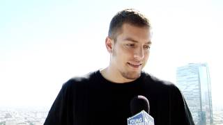 NBA Star David Lee Catches the Acting Bug