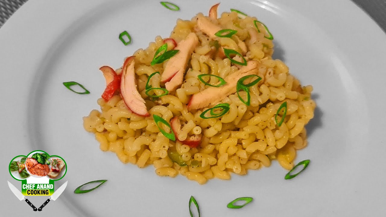 MACARONI MET GEROOKTE KIPFILET | MACARONI WITH SMOKED CHICKEN FILLET | Chef Anand Cooking