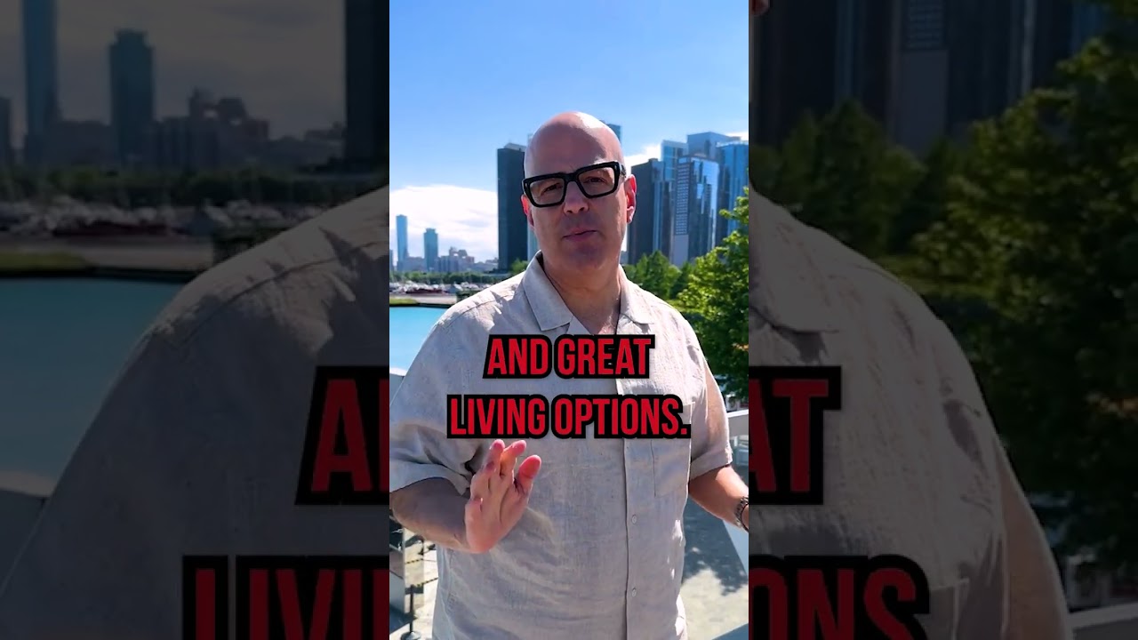 LOOKING TO MOVE? WHY CHICAGO?