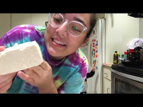 Vídeo: Diferença Entre Tofu E Paneer