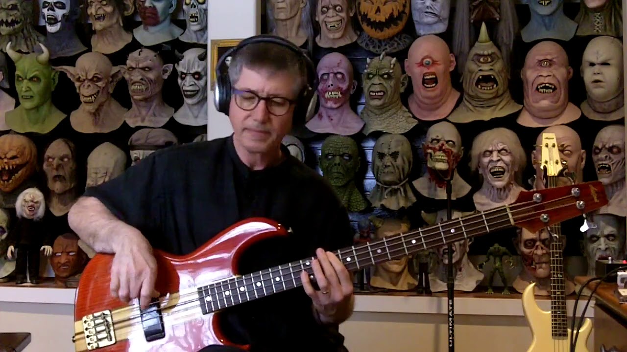 Slit Skirts Bass Cover