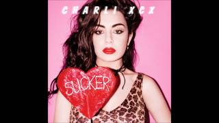 Charli XCX - Sucker