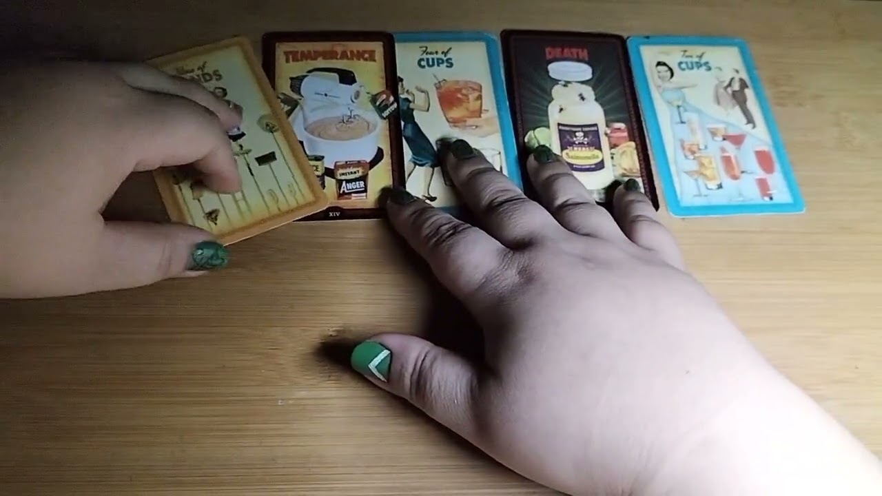 Libra♎ Mag ingat ka sa manlolokong ito. Maaaring malaki ang mawala sayo. 