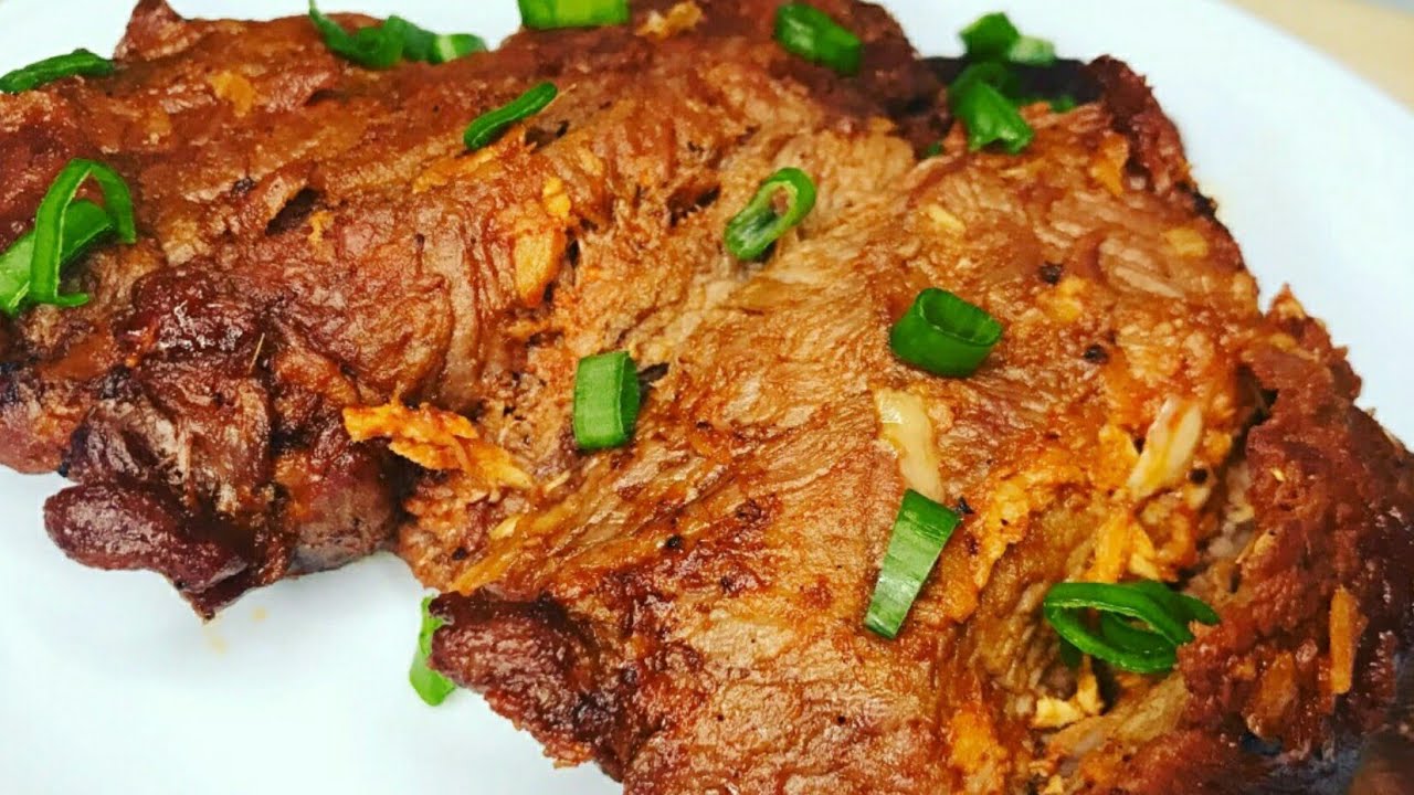 Jinsi ya Kuchoma Nyama iliokolea Viungo kwa Kutumia Oven