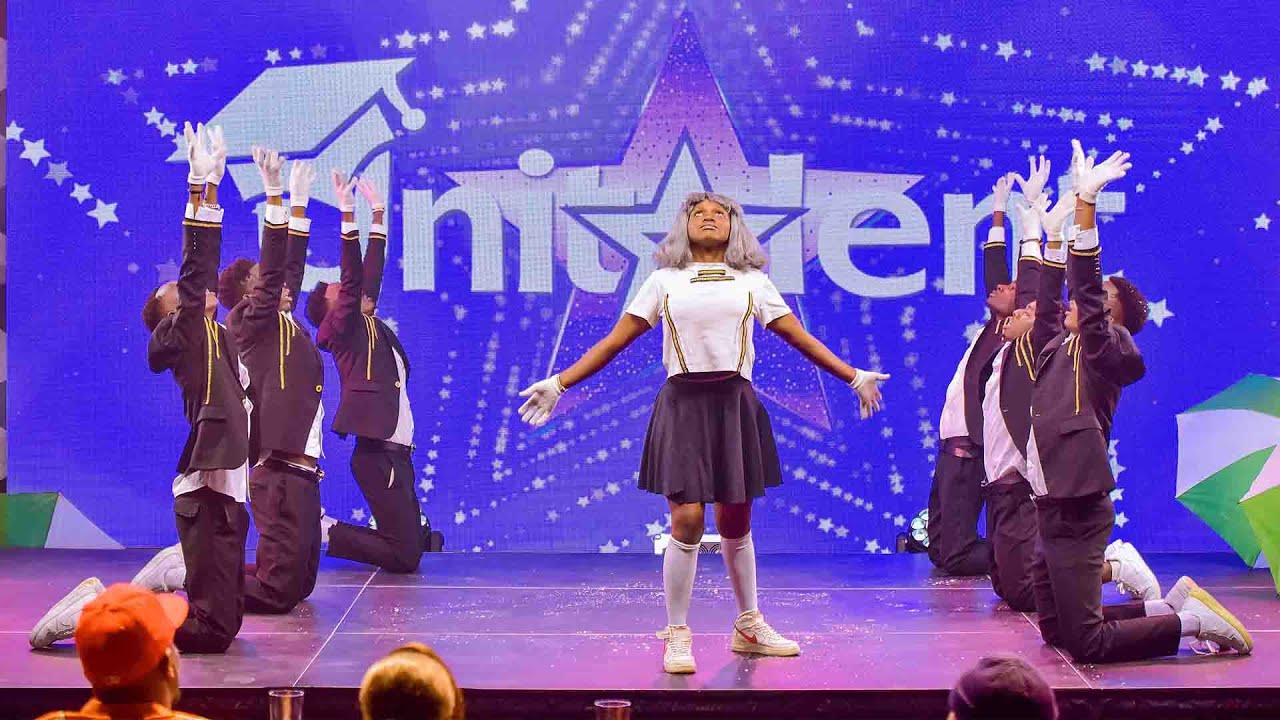 UNITALENTSHOWPERFOMANCESEASON 04THE DREAM TEAM (MOCU) DANCE LA