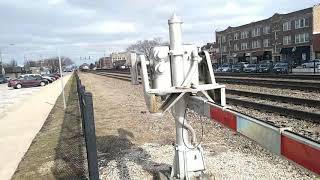Metra Bnsf Locomotive 200 An Inbound Metra Bnsf Express Train Meet Joined By Metra F40Ph 125
