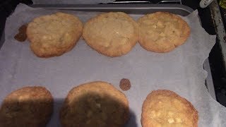 British Autistic Chef Makes Millie's Chocolate Chip Cookies