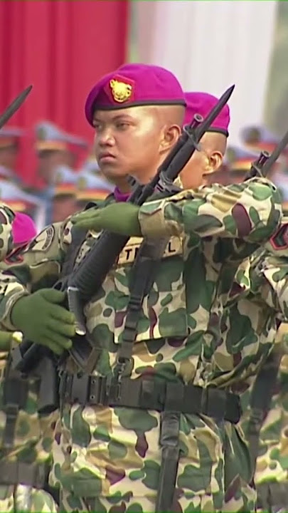 tegak senjata... keren keren BRAVO TNI