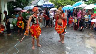 Reog Singo Menggolo Bujang Ganong Bikin Ngakak Di Edrek Jathil Lucu (21 Jan2017) part 1