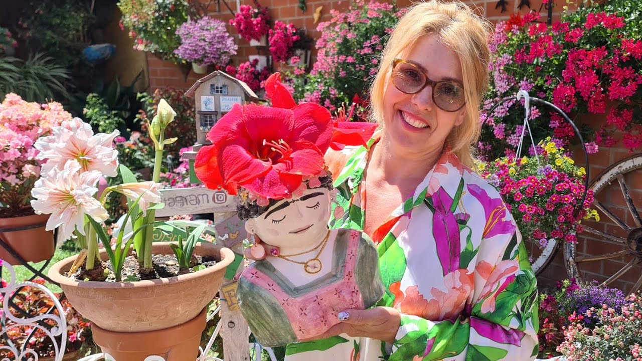 Decoración de Frida Kahlo, en mi casa en el salón y en mi jardín 🌹