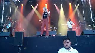 Vivienne - Sundara Karma @ BBK Live 2017