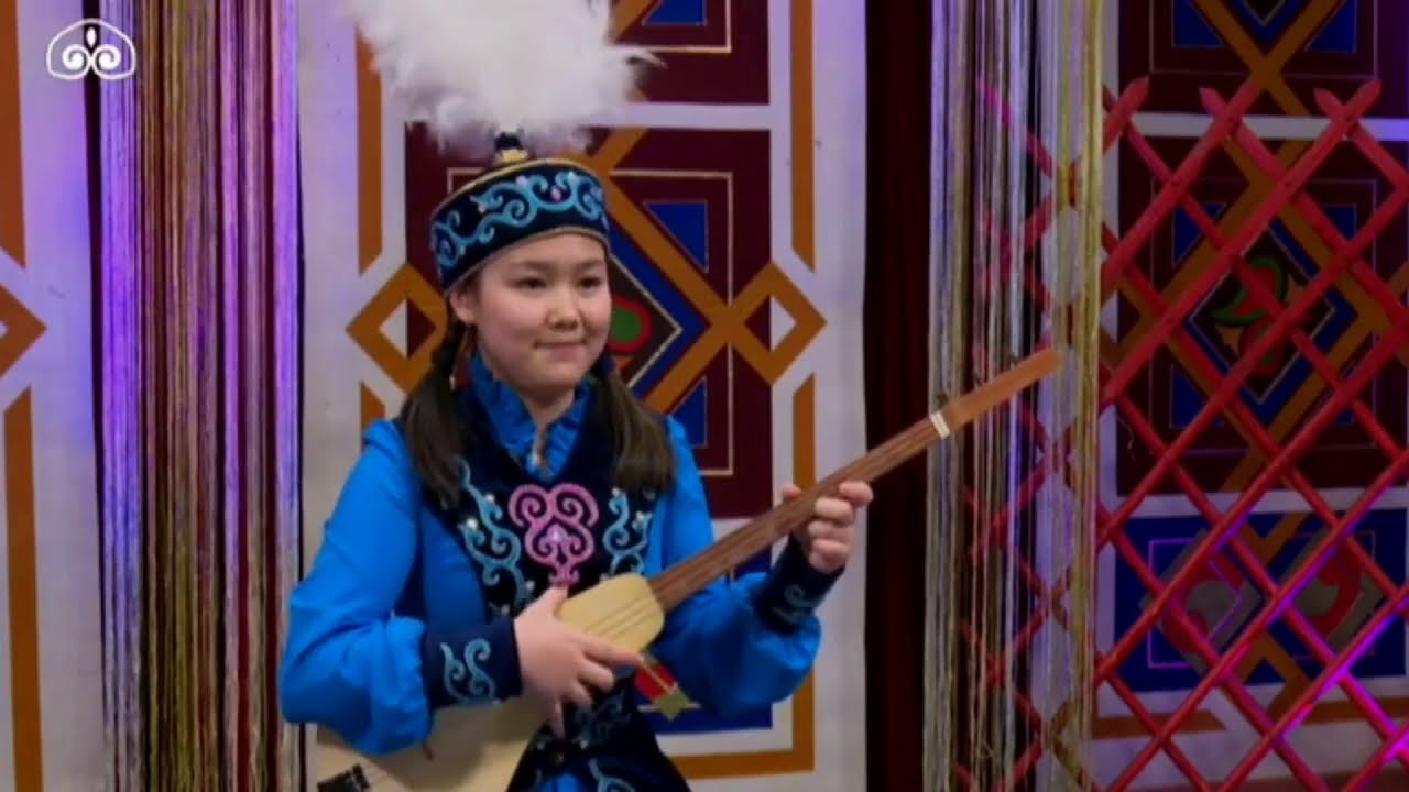 Айжан Айтбекова / 