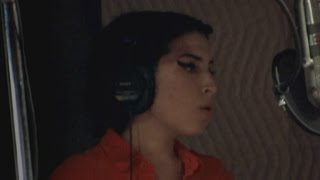 See the Moment Amy Winehouse Recorded 'Back to Black' With Mark Ronson chords
