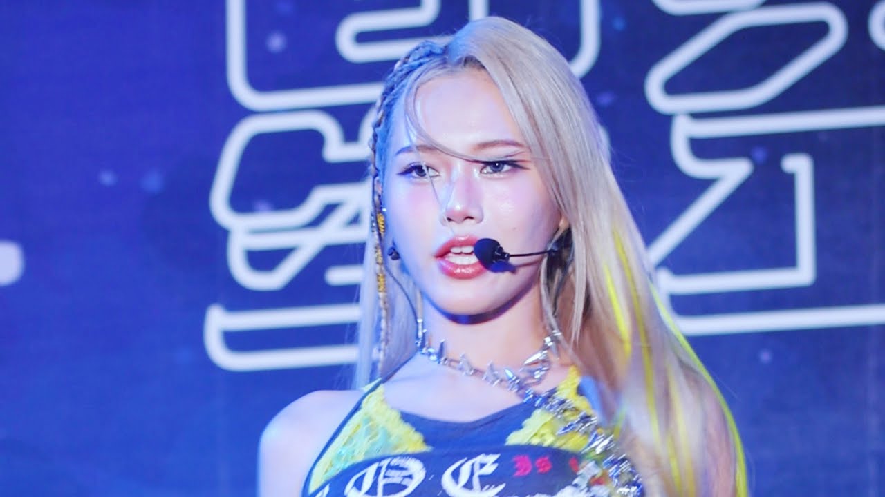 2025 高雄夢時代星空音樂日🎵 連穎Erin - talking & 那系哩欸歹誌