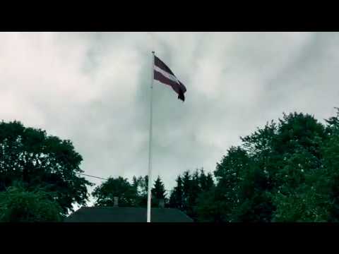Video: Kādas ir karoga masta daļas?