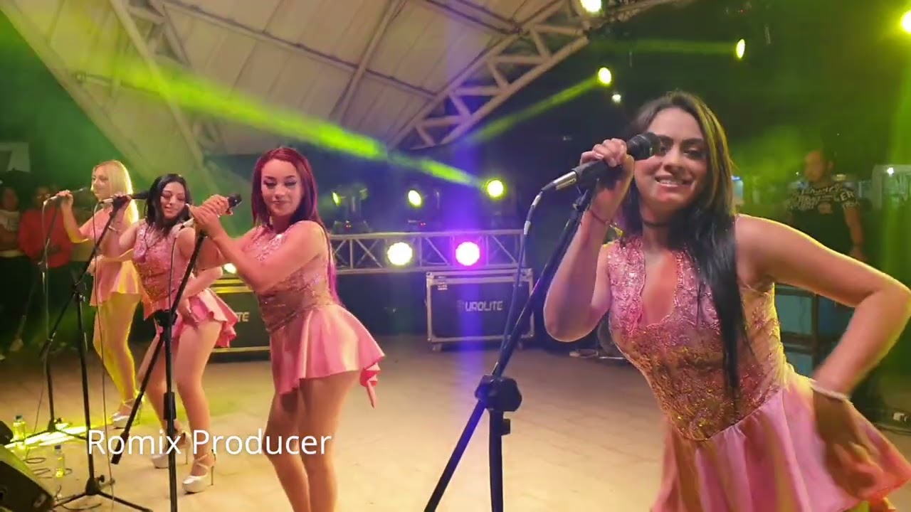 Grupo femenino #TierraCanela mix en vivo