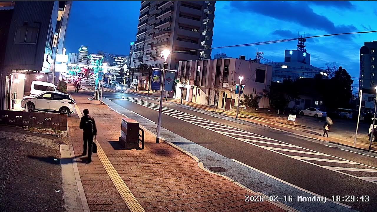 佐賀県佐賀市JR佐賀駅北口通りライブカメラ Saga Sagashi Live camera.world.cam