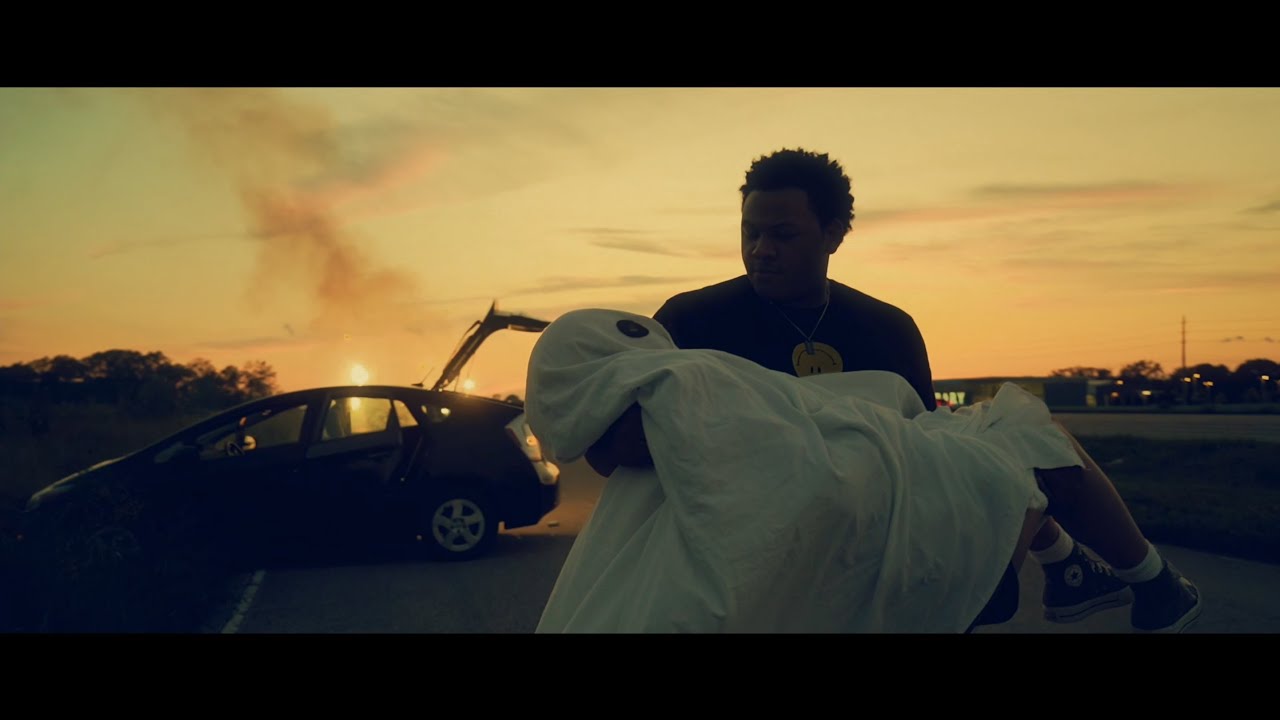 Quinton Paige - Dire Beauty (Official Music Video) 