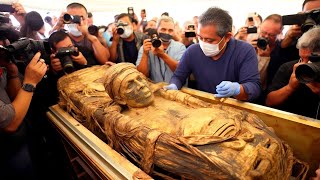 Archeologists Opened an Egyptian Mummy Coffin After 2,500 years, What They Found SHOCKED The World!