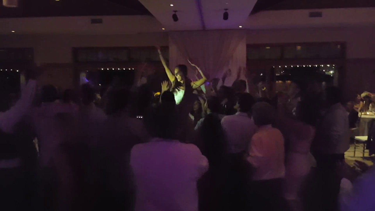 Coronado Community Center Wedding Last Song