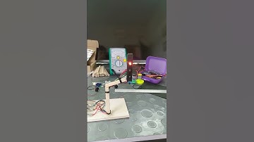 Semaforo Análogo 🚦....#mecatrónica #electronica #ingenieriaelectronica #transistor #arduino