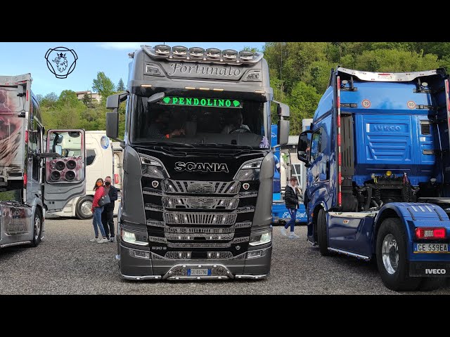 4k - Scania Truck 530-S V8 Next Generation - F.lli Riviello - Exterior  Design! 