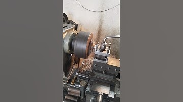 #lathe #lathemachine #turning #thread #cutting #vmc world