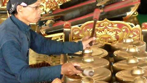 Gamelan at the kraton - Yogyakarta