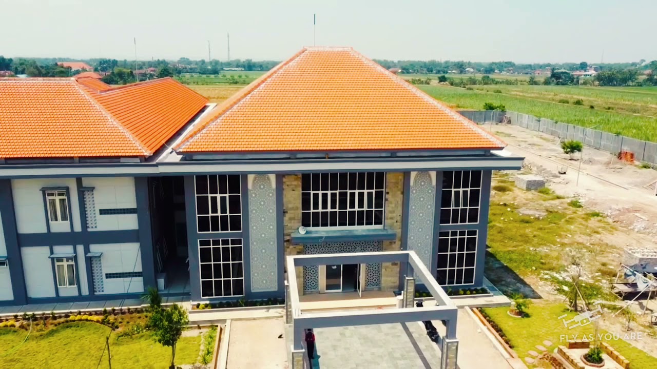 Sekolah Asyik MTs Sains Salahuddin Wahid Tebuireng