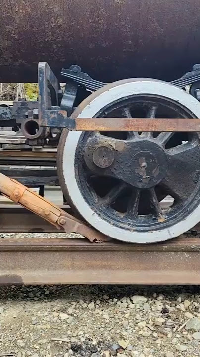 Moving a Steam Locomotive With One Hand #Wreck2Restored