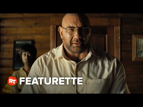 Knock at the Cabin Exclusive Featurette – Knock Knock Knock (2023)