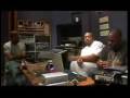 Capture de la vidéo Kanye West & Timbaland In The Studio Working On "Stonger"