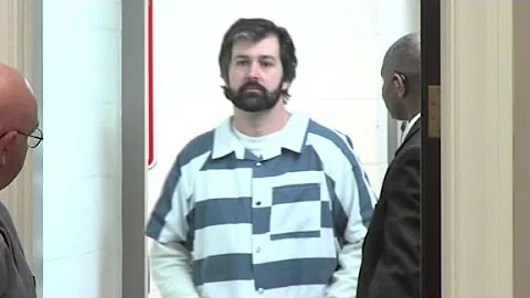 Watch the video that's key to the Michael Slager c...