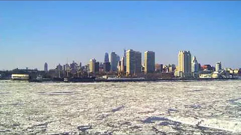 Philadelphia 1.9.18 - Ice on The Delaware River [Time Lapse]