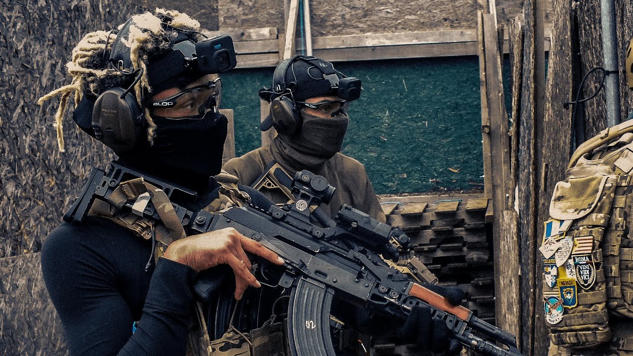 GBB Duo Holding It Down | INTENSE CQB Airsoft Gameplay 【GHK AKM - VFC SR16】