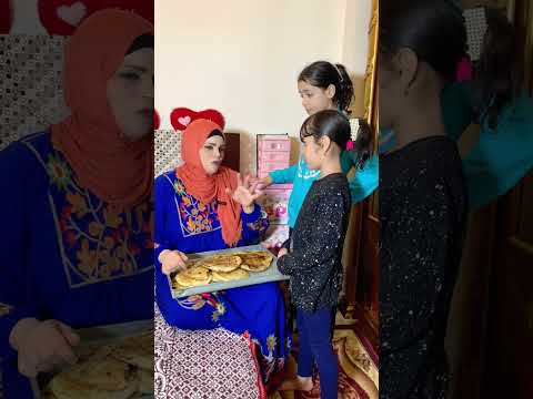 جوزها رفض انها تقعد معاهم علي الأكل عشان الحاجه الي عملتها معاه