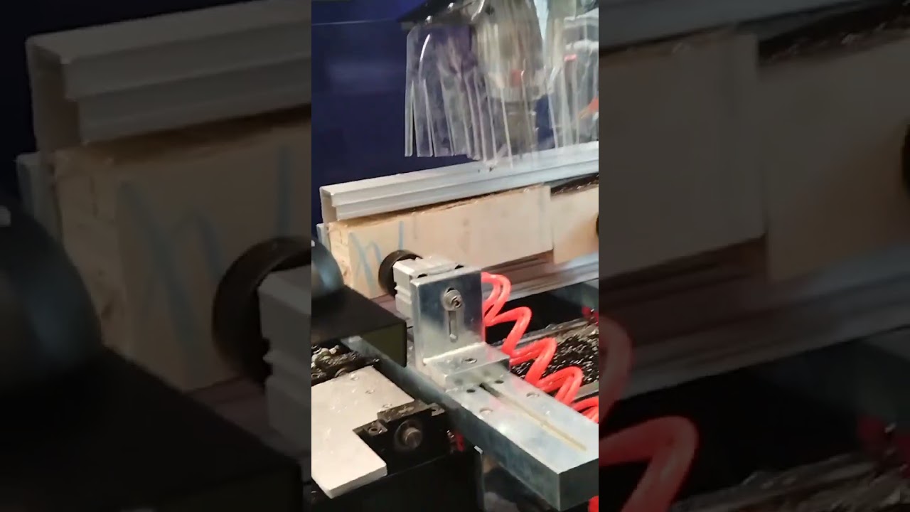 Aluminum profile processing machine